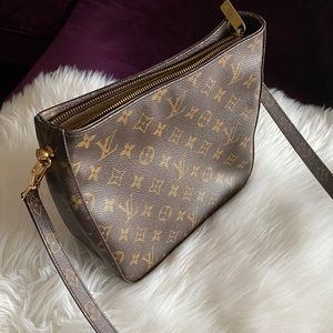 💯 Authentic Louis Vuitton bag